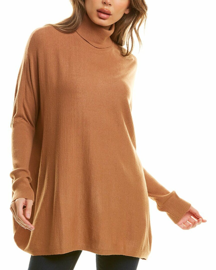 * | Women Joseph A. Poncho Camel