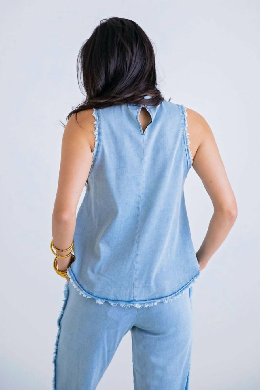 * | Karlie Women Chambray Pocket Tank In Blue